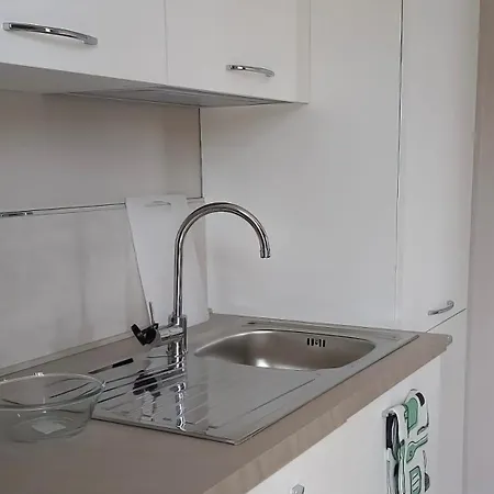 Appartamento Casa Arche Indipendente Con Giardino *